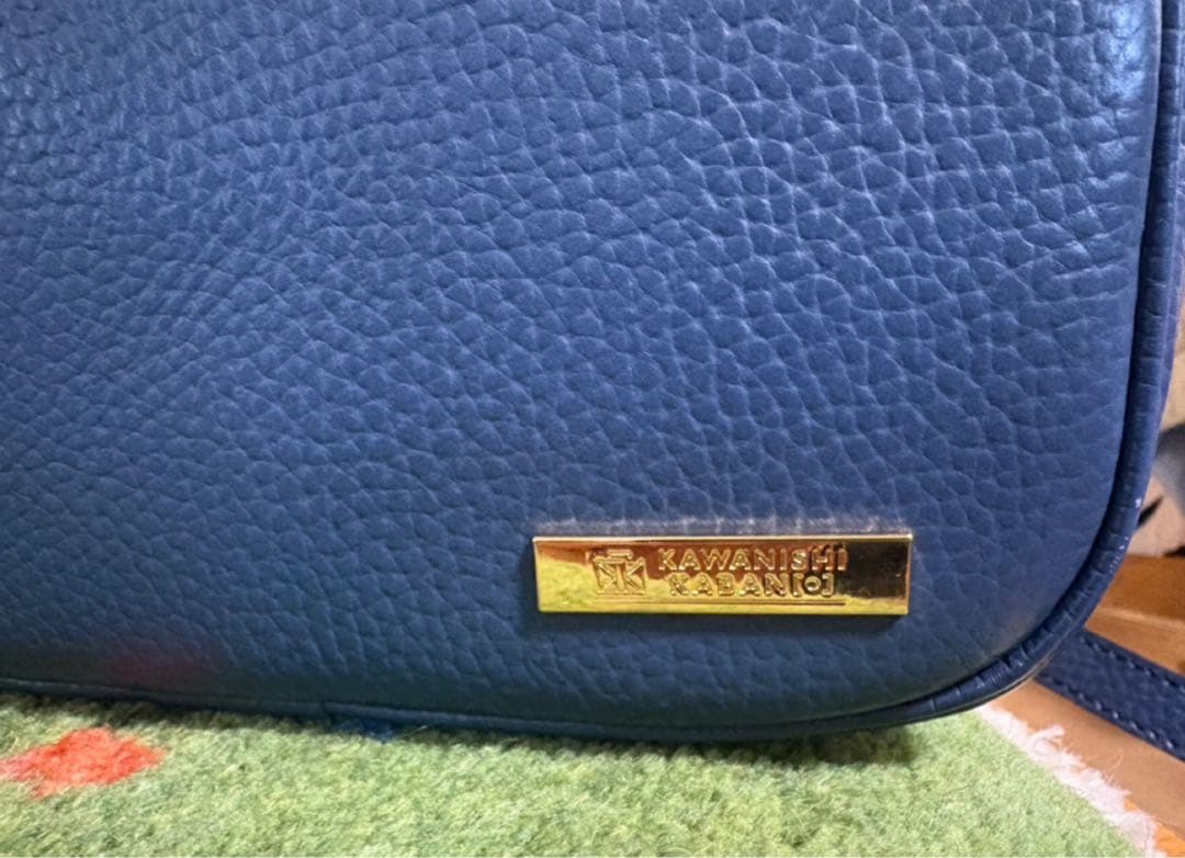 カワニシカバン　レディースショルダーバック革