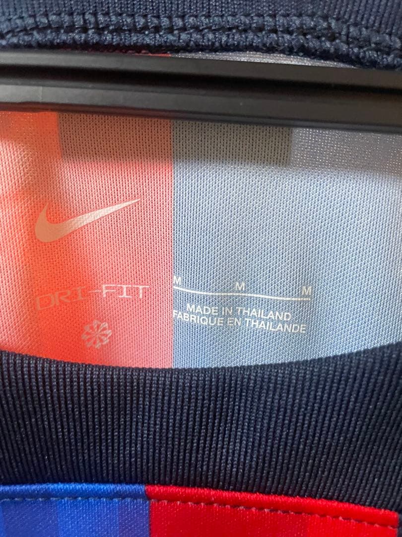 デビュー戦 ホームユニフォーム バルセロナ ヤマル 22-23 ホーム スペイン