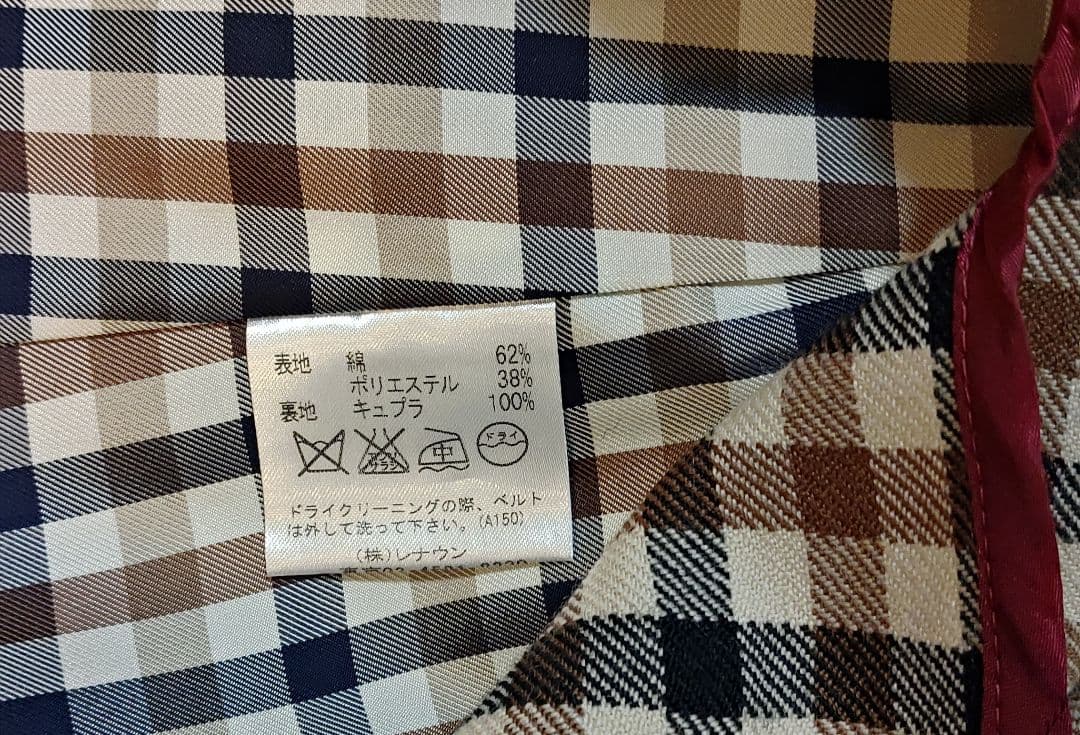 ぐり様☆ほぼ未使用 Aquascutumミドル丈トレンチコート10玉虫色ボルドー