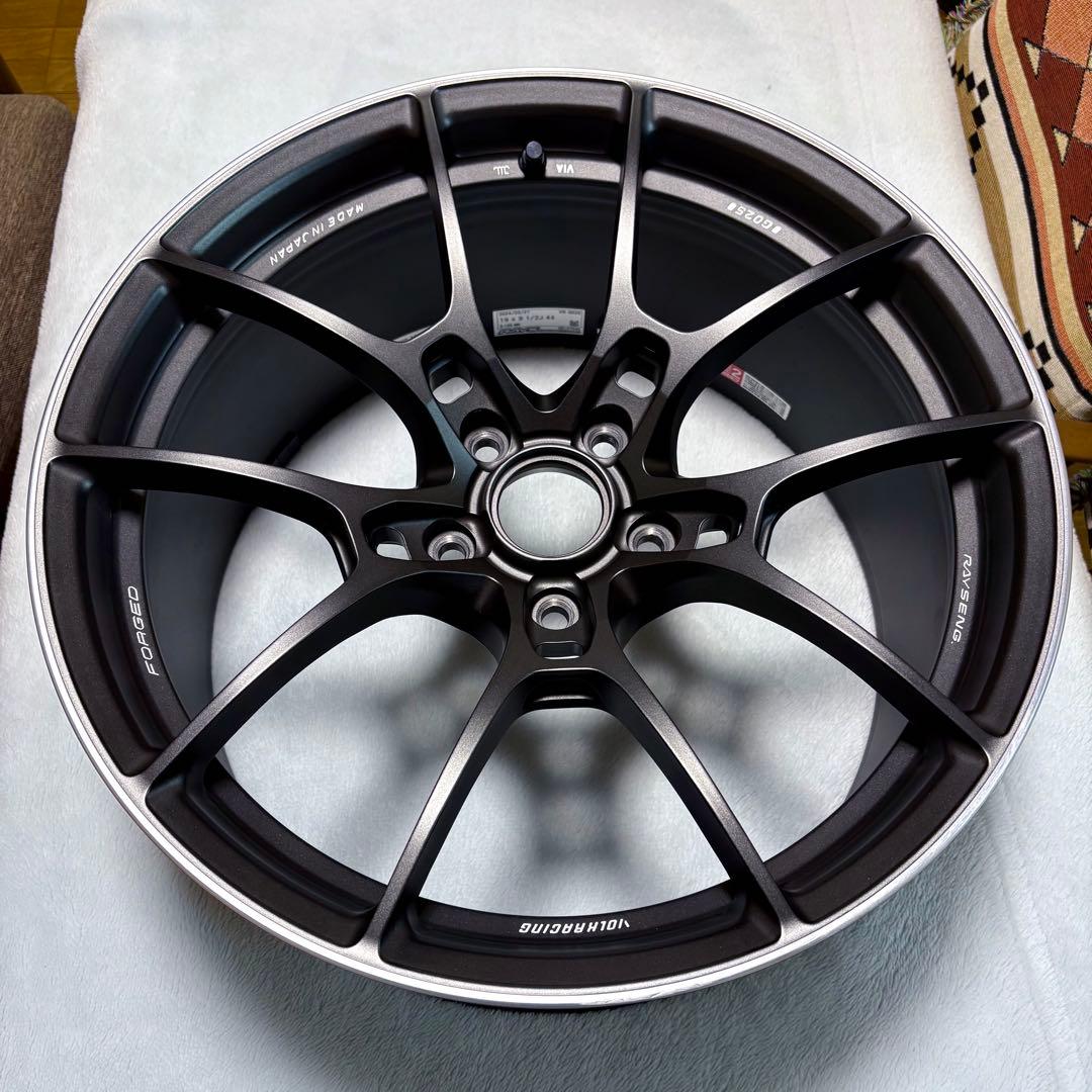 レイズ ボルクレーシング G025 19x9.5J +44 5H-120 1本
