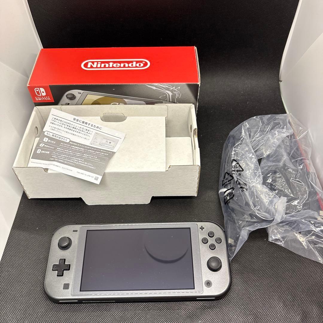 液晶美品　Nintendo Switch Lite ディアルガパルキア