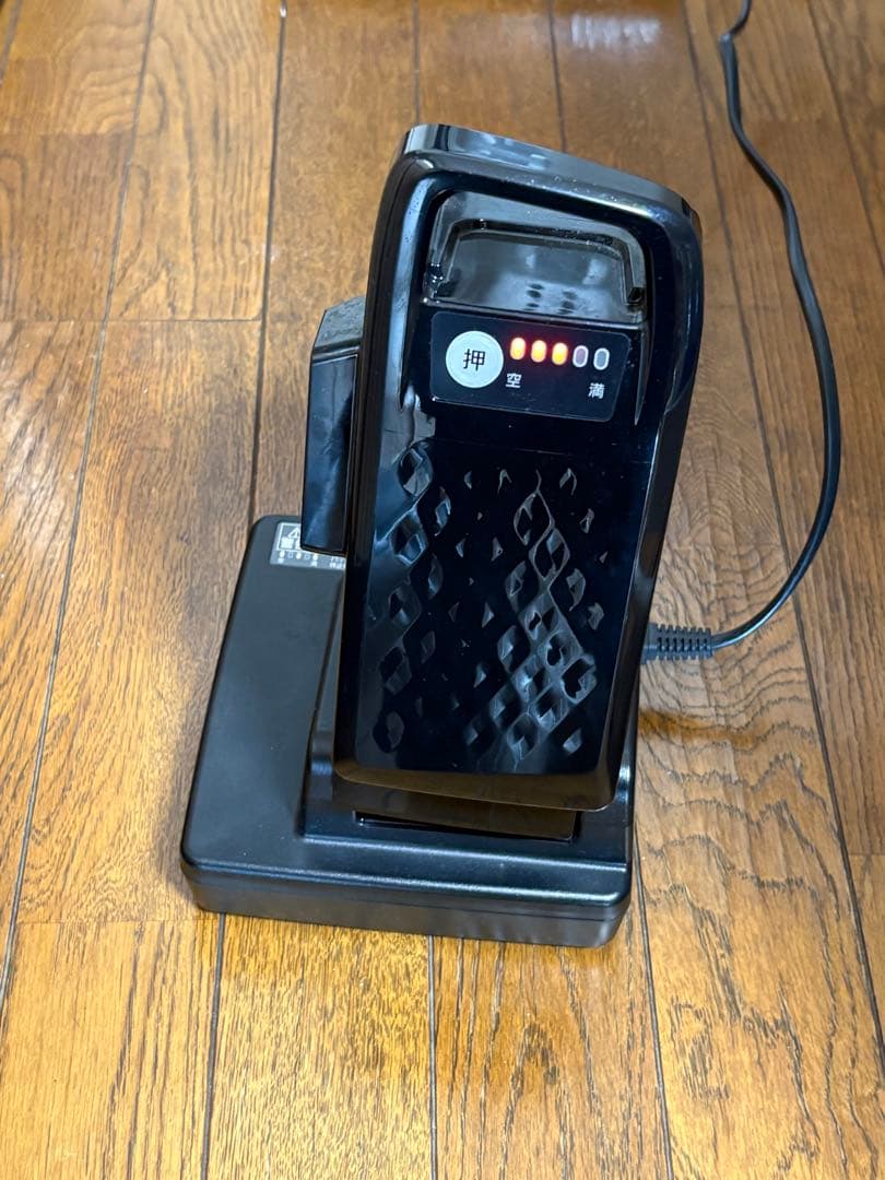 Panasonic NKJ075Z2 バッテリー充電器