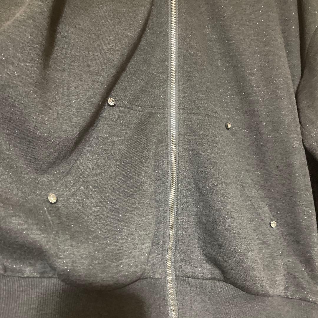 【お値下げ中】ダブルラインビジュープリントジップスウェット　チャコール