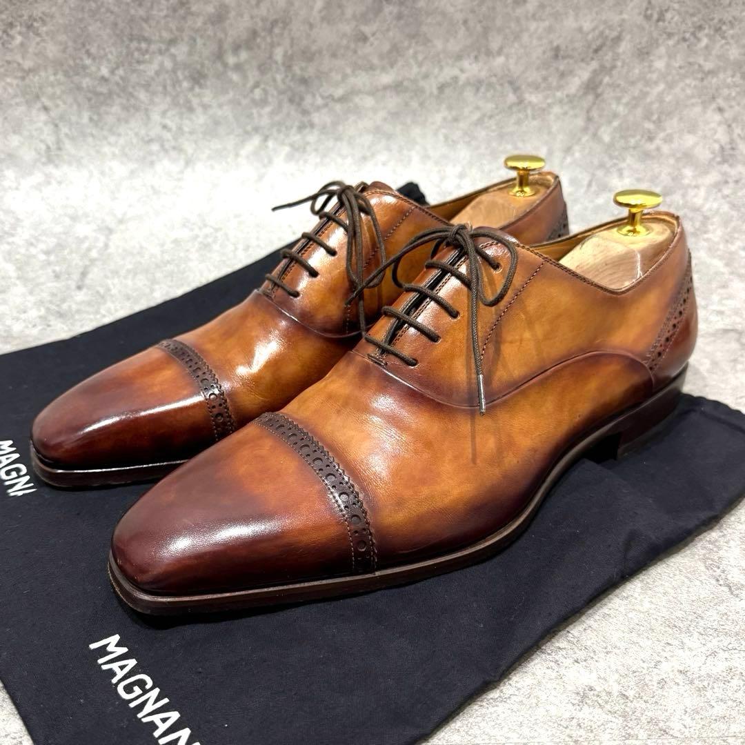 【極美品】マグナーニ　26 クォーターブローグ コニャック　ストレート　ビジネス
