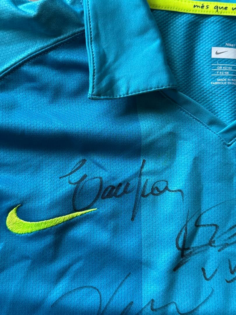 【2008〜2009シーズンFC Barcelona サイン入りユニフォーム】