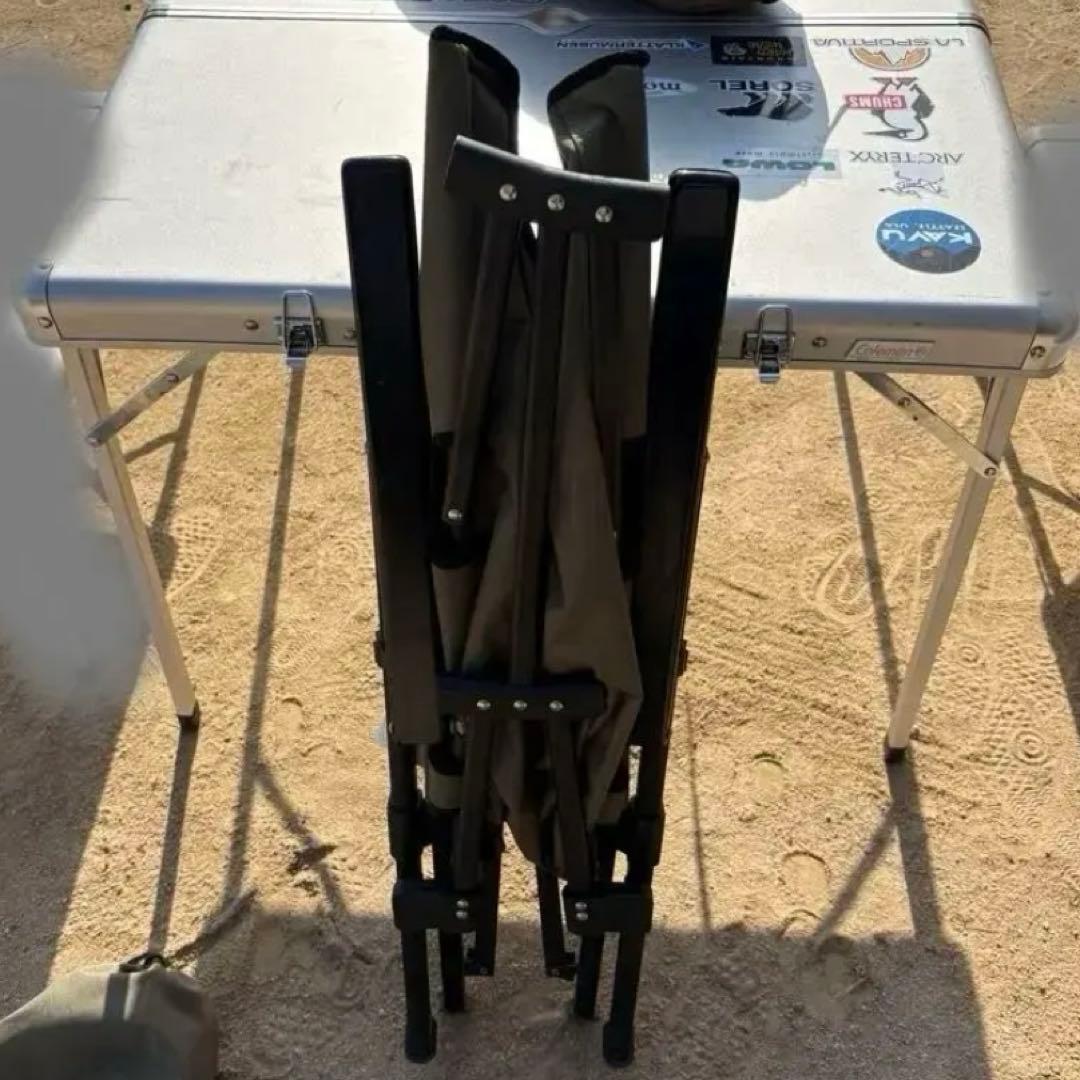 Colemanスクリーンテント　テーブル　椅子二脚セット