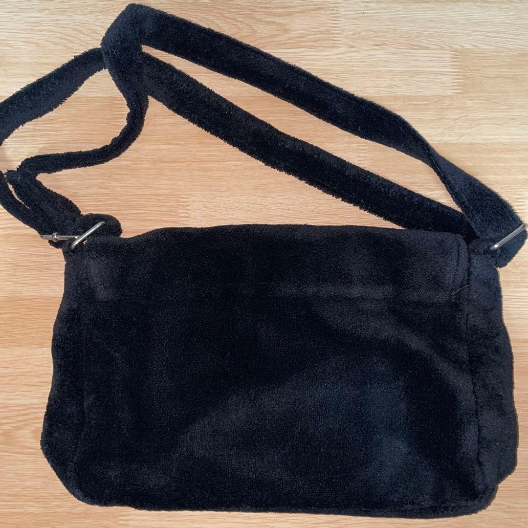 CHANEL シャネル ノベルティ ショルダーバッグ ブラック ホワイト