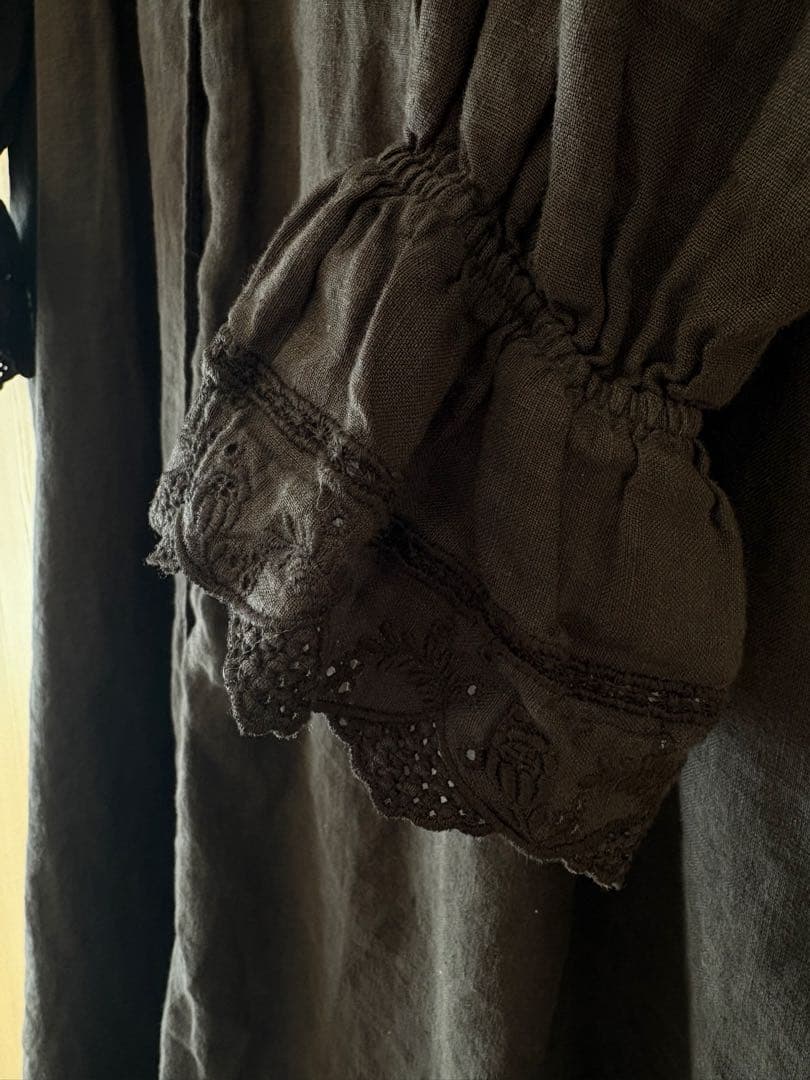 ネストローブ リネンスカラップレースワンピース