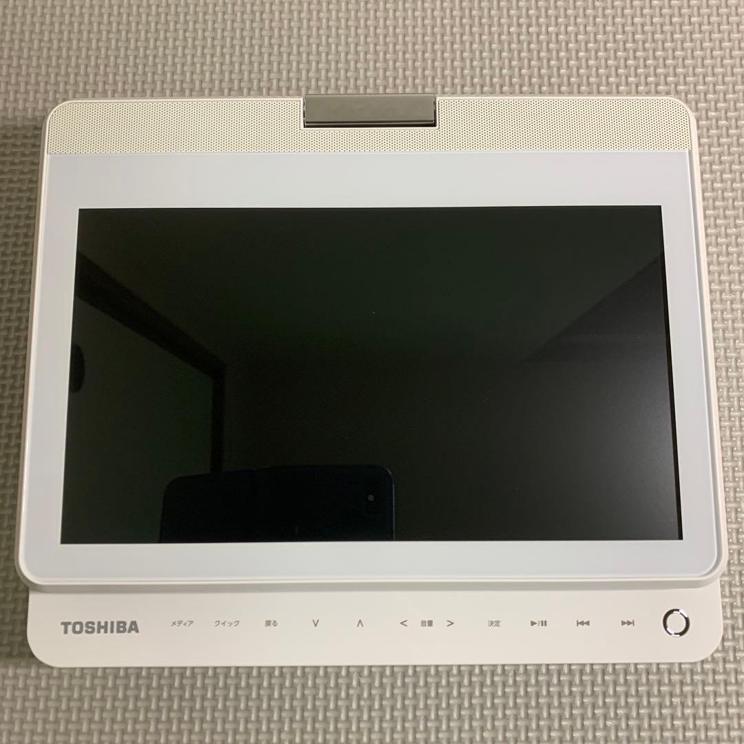 東芝 9型ポータブルBlu-rayプレーヤー　REGZA SD-BP900S