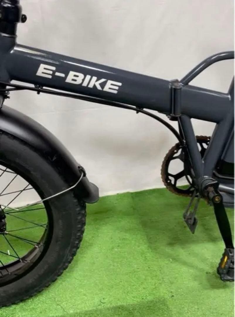 電動アシスト自転車 ブラック 太タイヤ