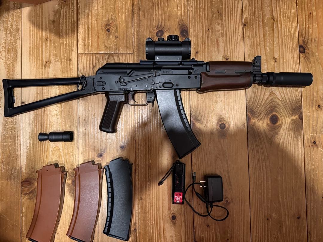 次世代電動ガンAKS74U ドットサイト付