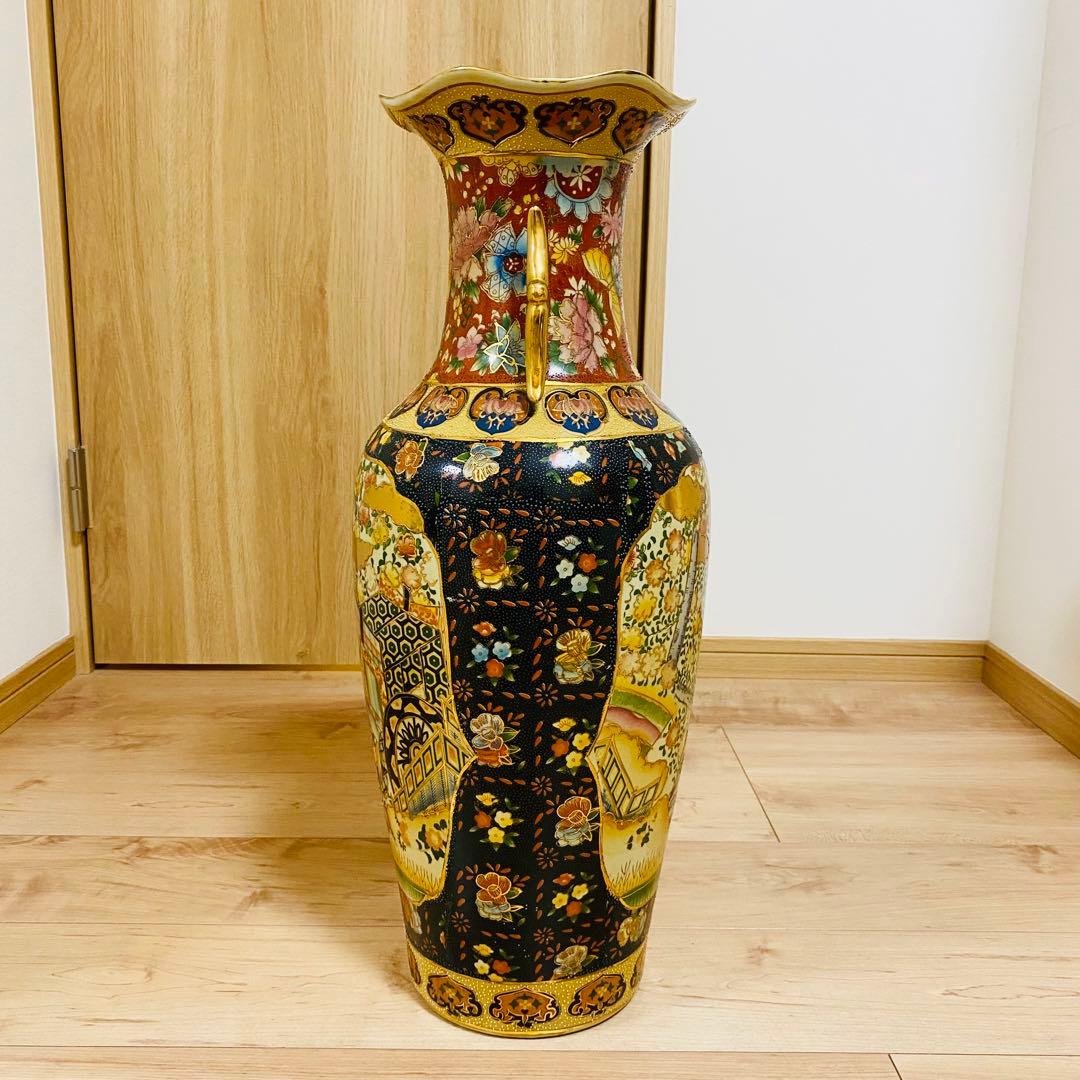 【匿名配送】飾り壺 61cm 大型 金彩耳 薩摩焼 花 蝶 車 陶器 花瓶