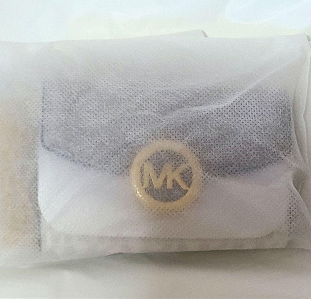 [超美品]　MICHAEL KORS　キーケース　新品未使用　グレー　ホワイト