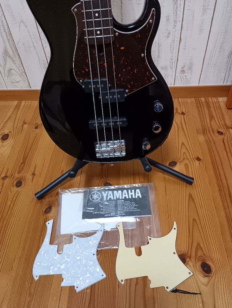 BB434 ブラック　ピックガード入れ替え有り