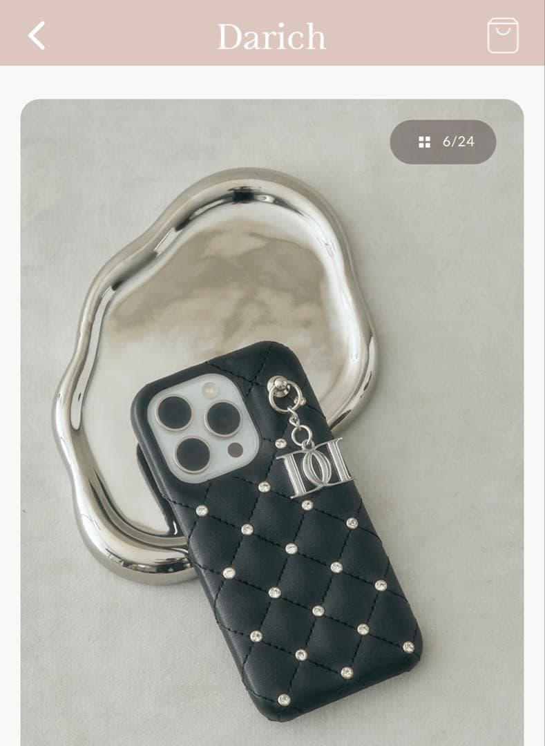 キルティングビジューDDチャームiPhoneケース　ブラック　iPhone15