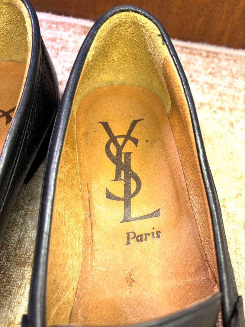 美品YVES SAINT LAURENT 25.5 タッセルローファー黒本革