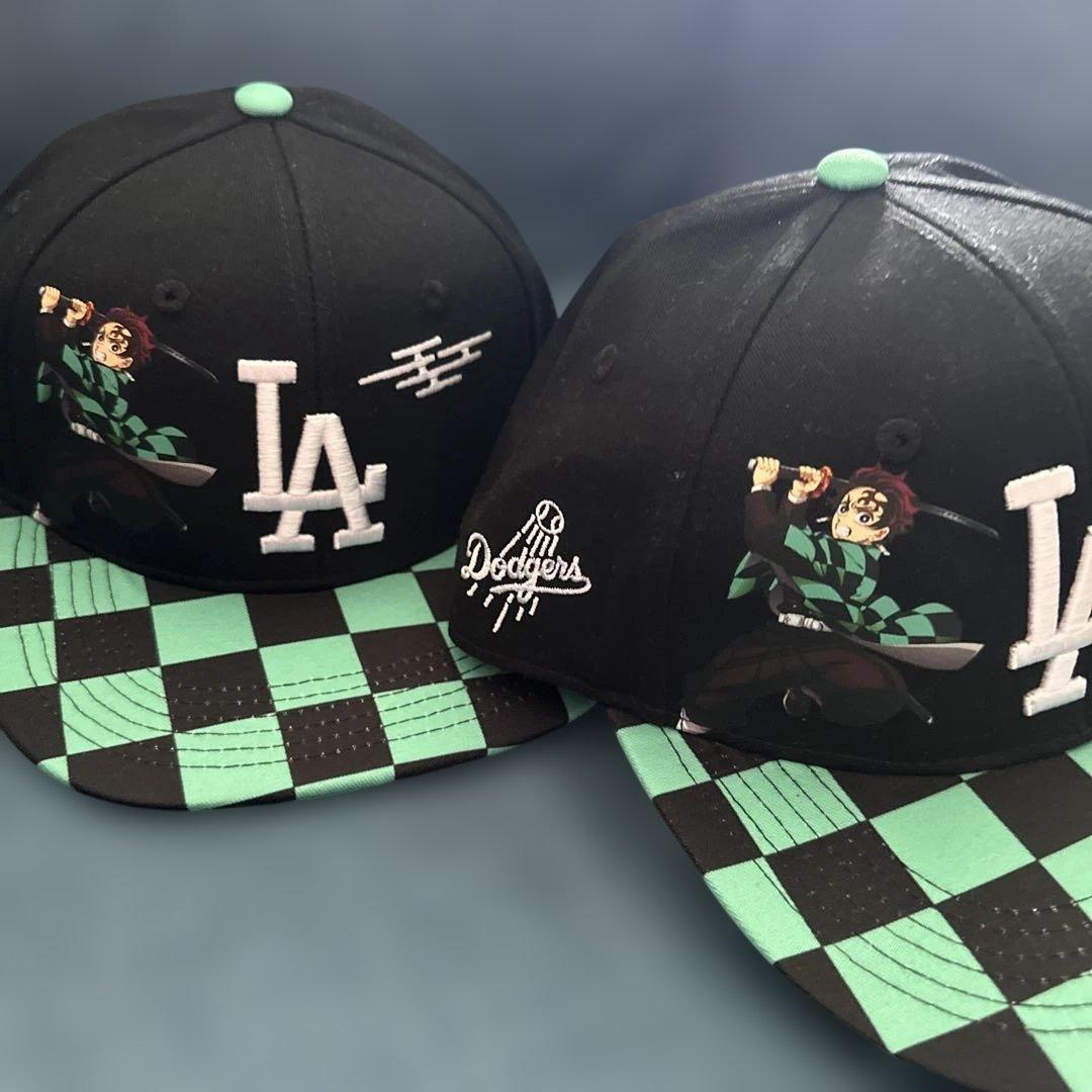 【2個セット】　ドジャース【8/15日来場者限定】鬼滅の刃キャップ