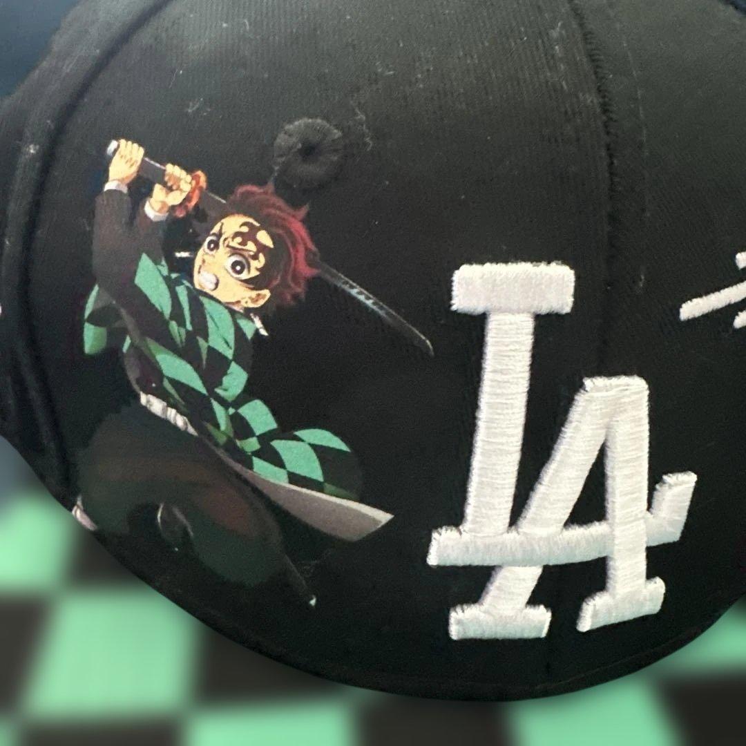 【2個セット】　ドジャース【8/15日来場者限定】鬼滅の刃キャップ