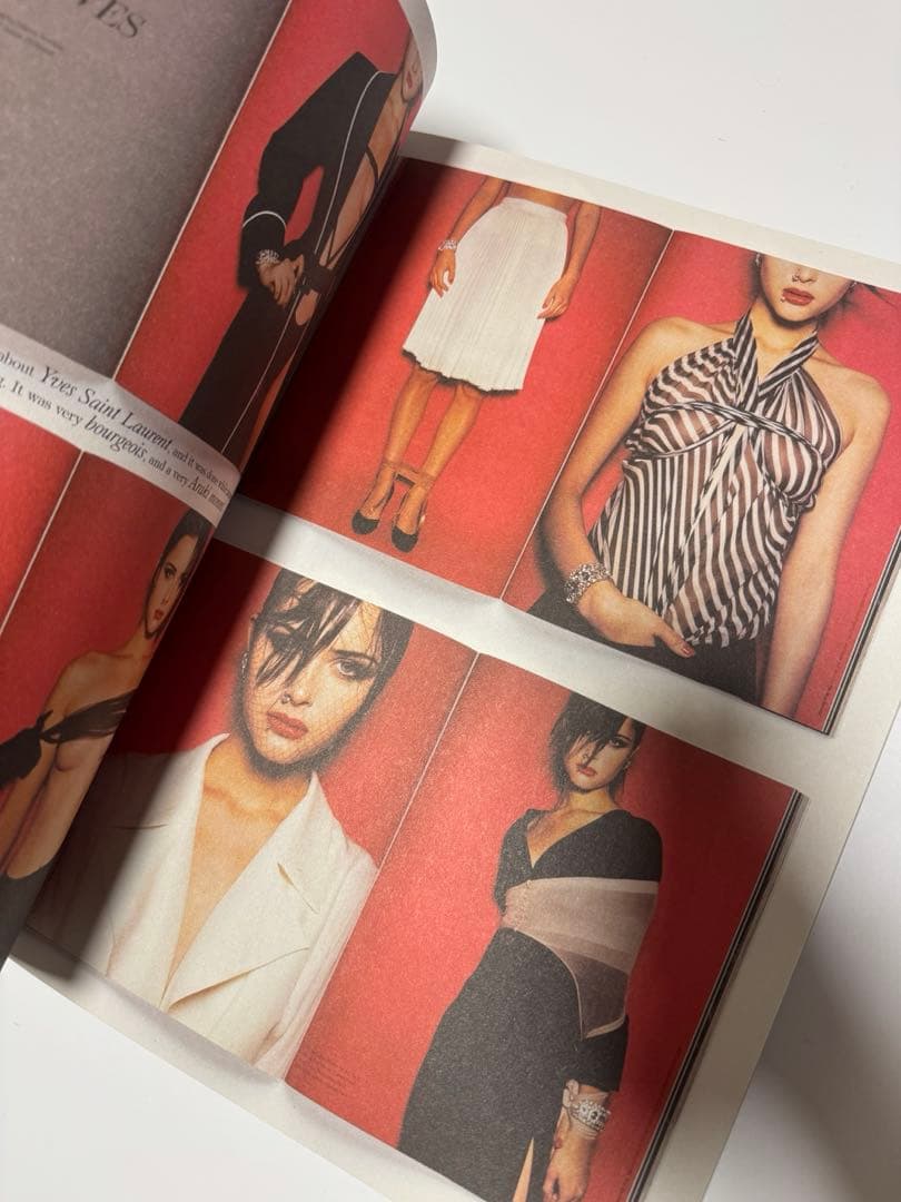 希少 【irreverent】カリーヌ・ロワトフェルド