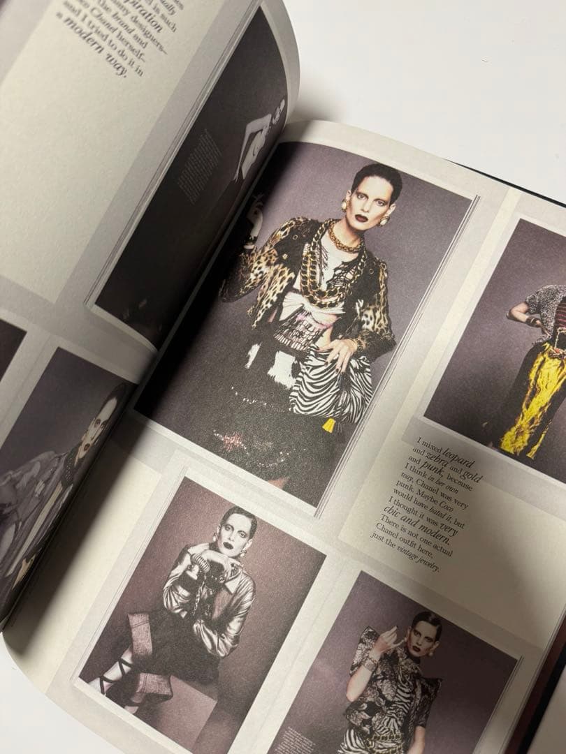 希少 【irreverent】カリーヌ・ロワトフェルド