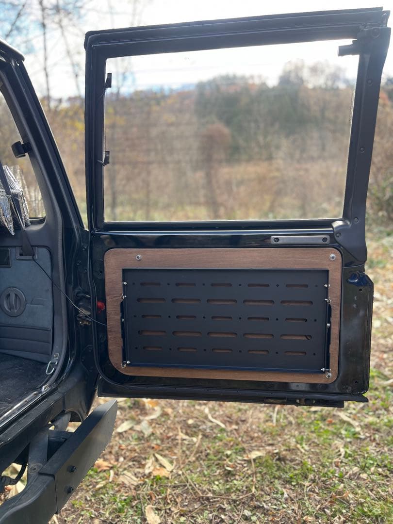 ランクル70 78プラド バックドアテーブル　復刻70 再販70 新型70