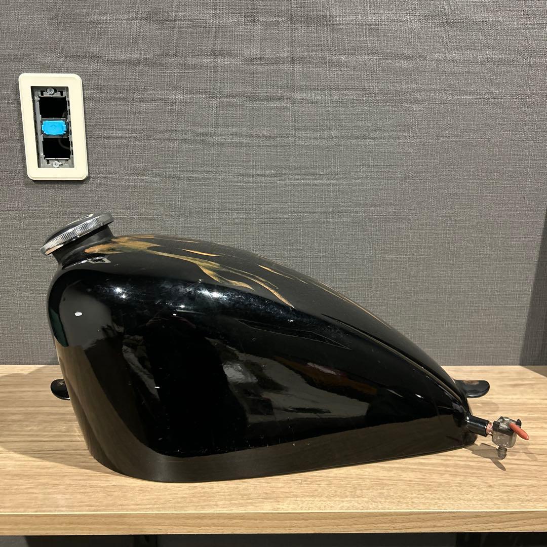 ハーレー　タンク　スポタン　スポーツスタータンク