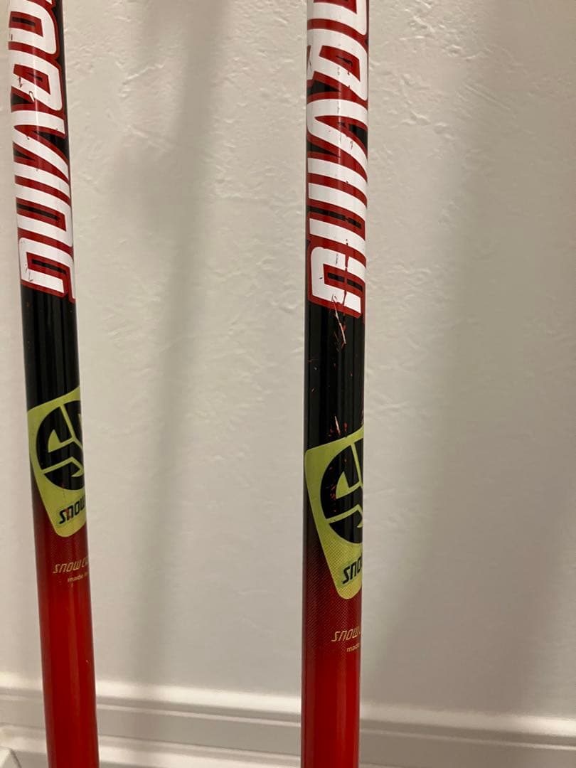 アトミック ATOMIC スキー板 ストック セット140cm 赤 バンド付き