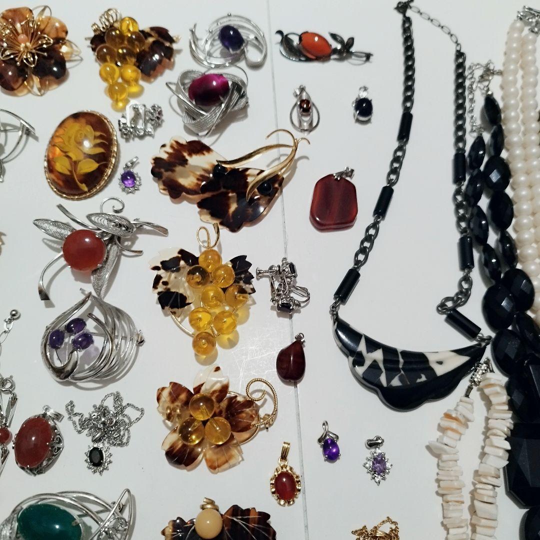 d*7様 アクセサリー　ネックレス　ブローチ　イヤリング　まとめ売り