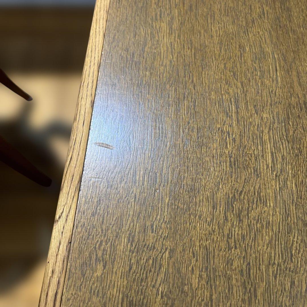 ダイニングテーブル