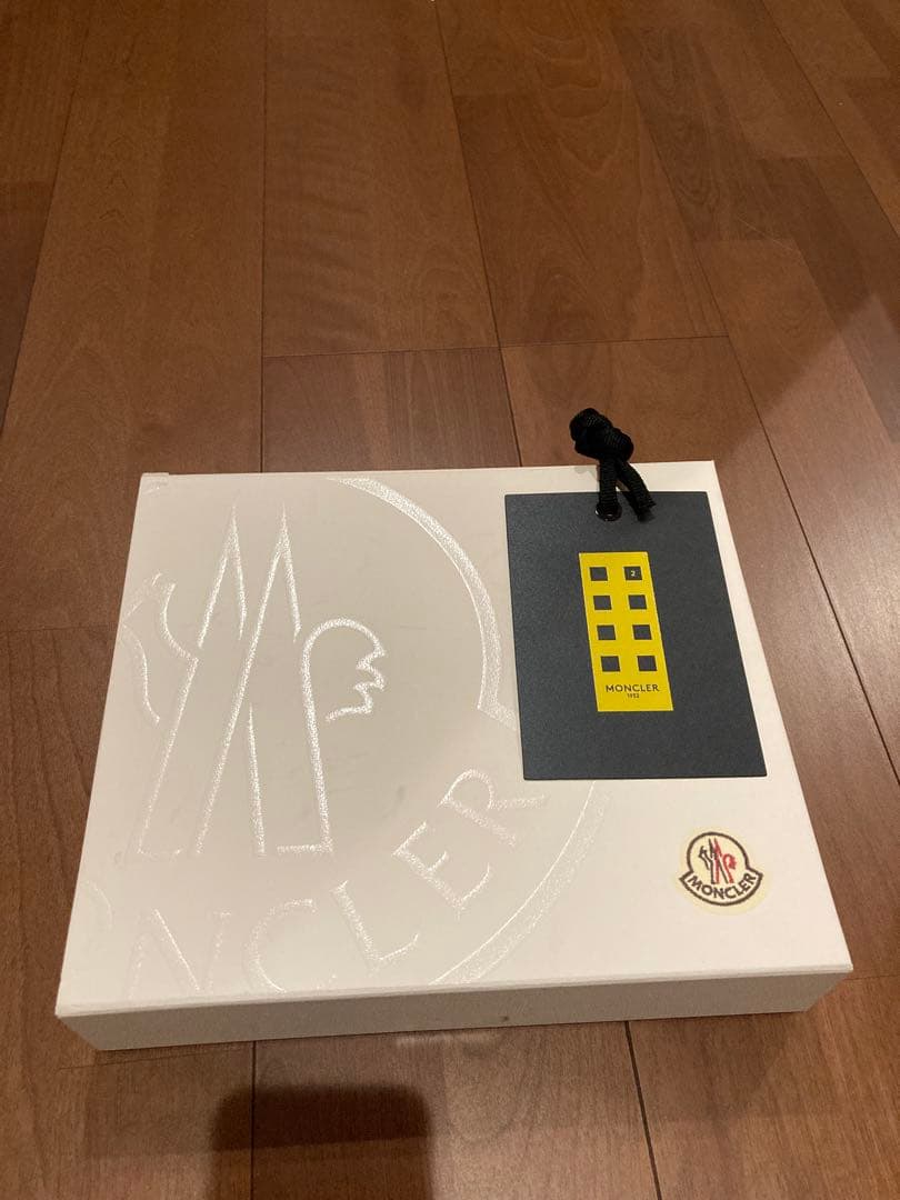 MONCLER ブラックニットキャップ