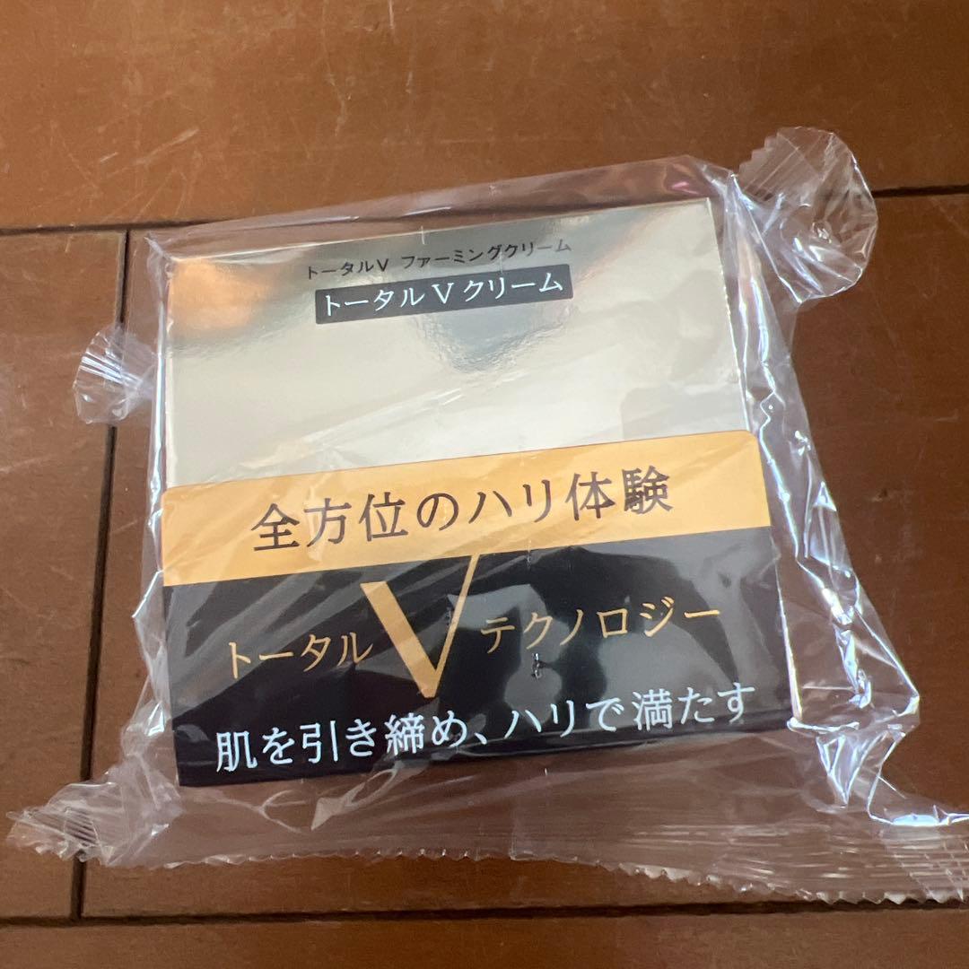 エリクシール　トータルV ファーミングクリーム　50g