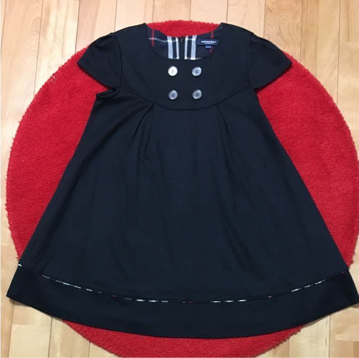美品 バーバリー 黒ワンピース 120 Burberry 卒園式 入学式にも！