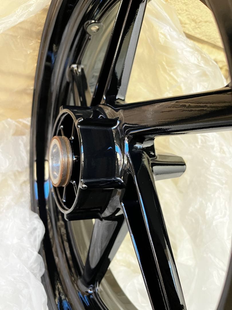 粉体焼付塗装後未使用　CBR250RR MC22 リアホイール