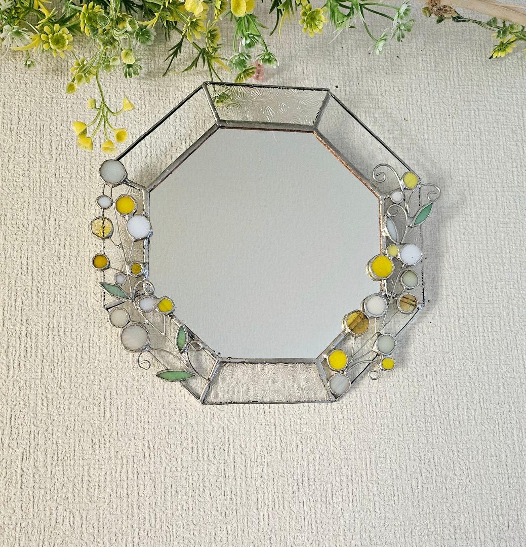 ✴︎:.。アネラ様　オーダー作品♪ ミモザの八角形鏡