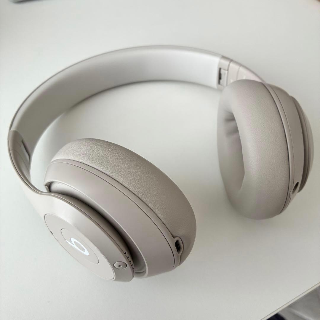 Beats Studio Pro ワイヤレスヘッドホン サンドストーン