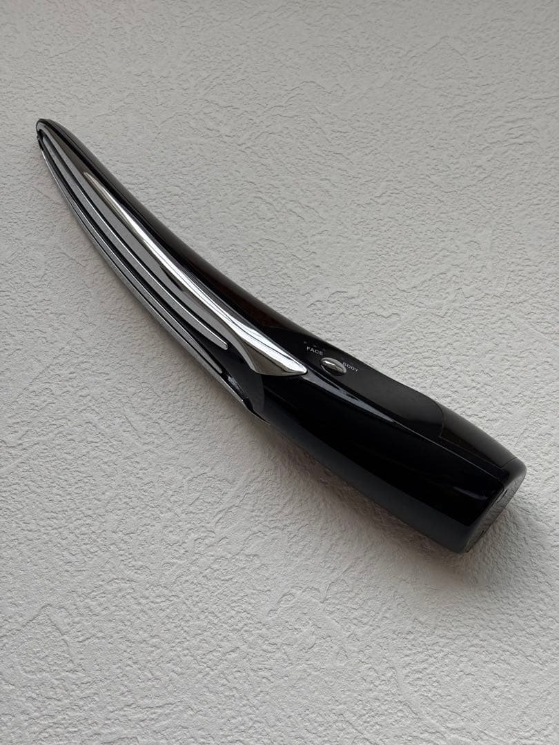 パイラナイト　美顔器 ブラック 充電式