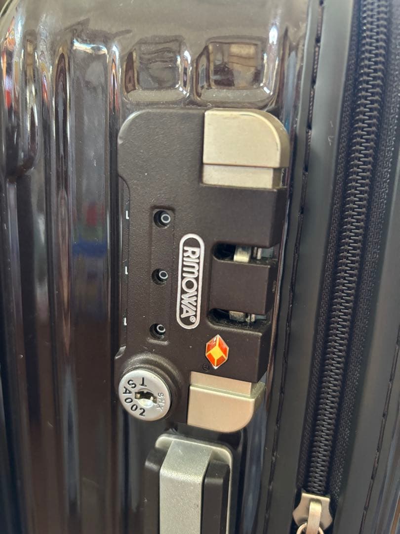 【〜5/6限定】リモワ　機内持込み　二輪　スーツケース