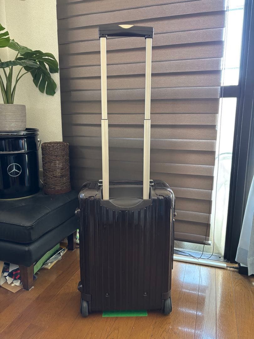 【〜5/6限定】リモワ　機内持込み　二輪　スーツケース