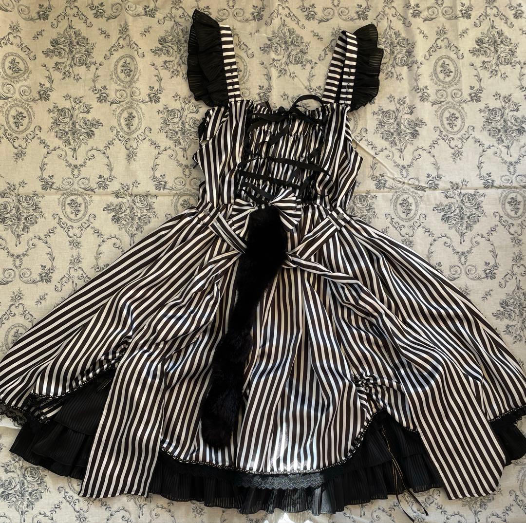 BABY 薔薇咲く夜のHocus-Pocus黒ねこジャンパースカート