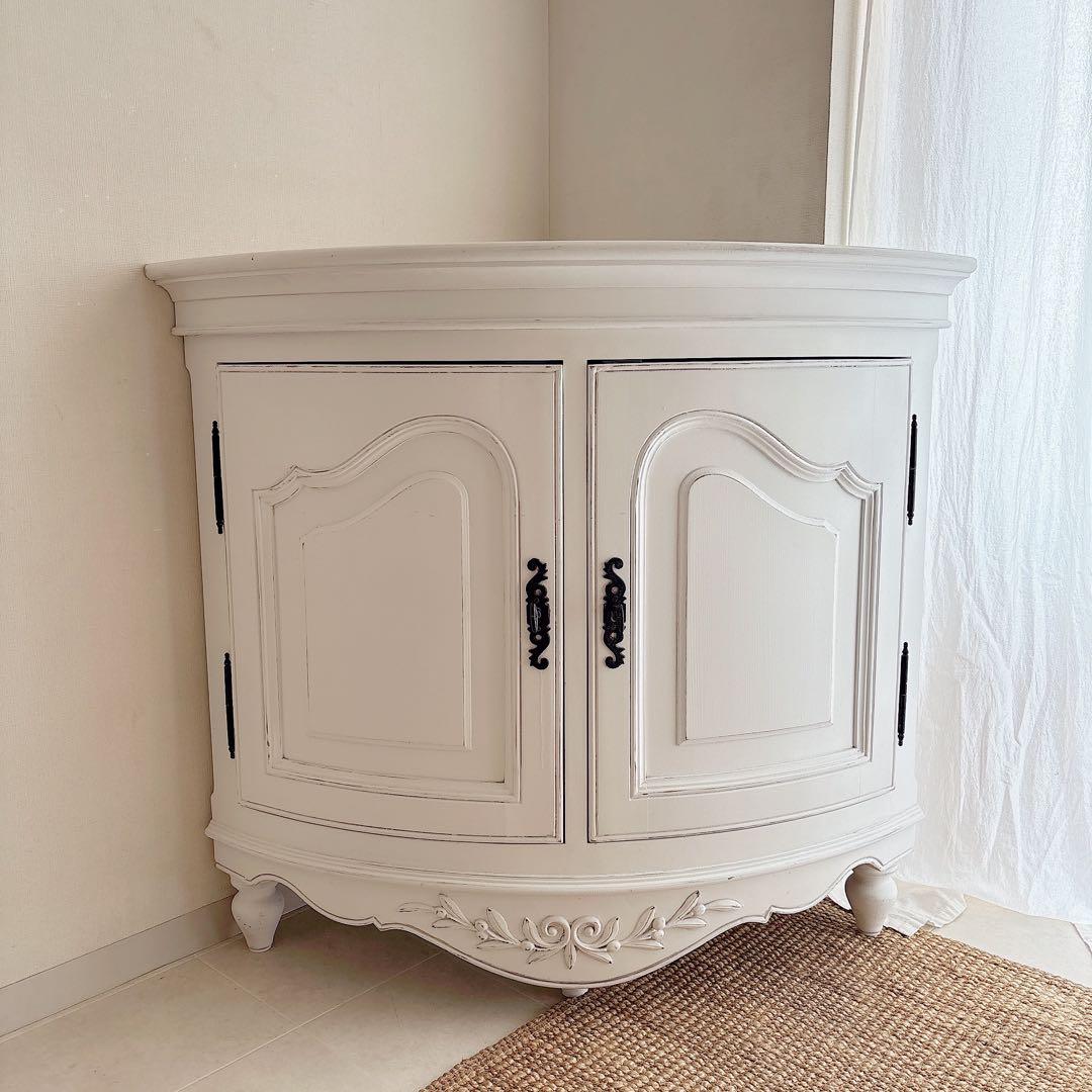 白家具　シャビーシック　フレンチカントリー　コーナーキャビネット　フランス製