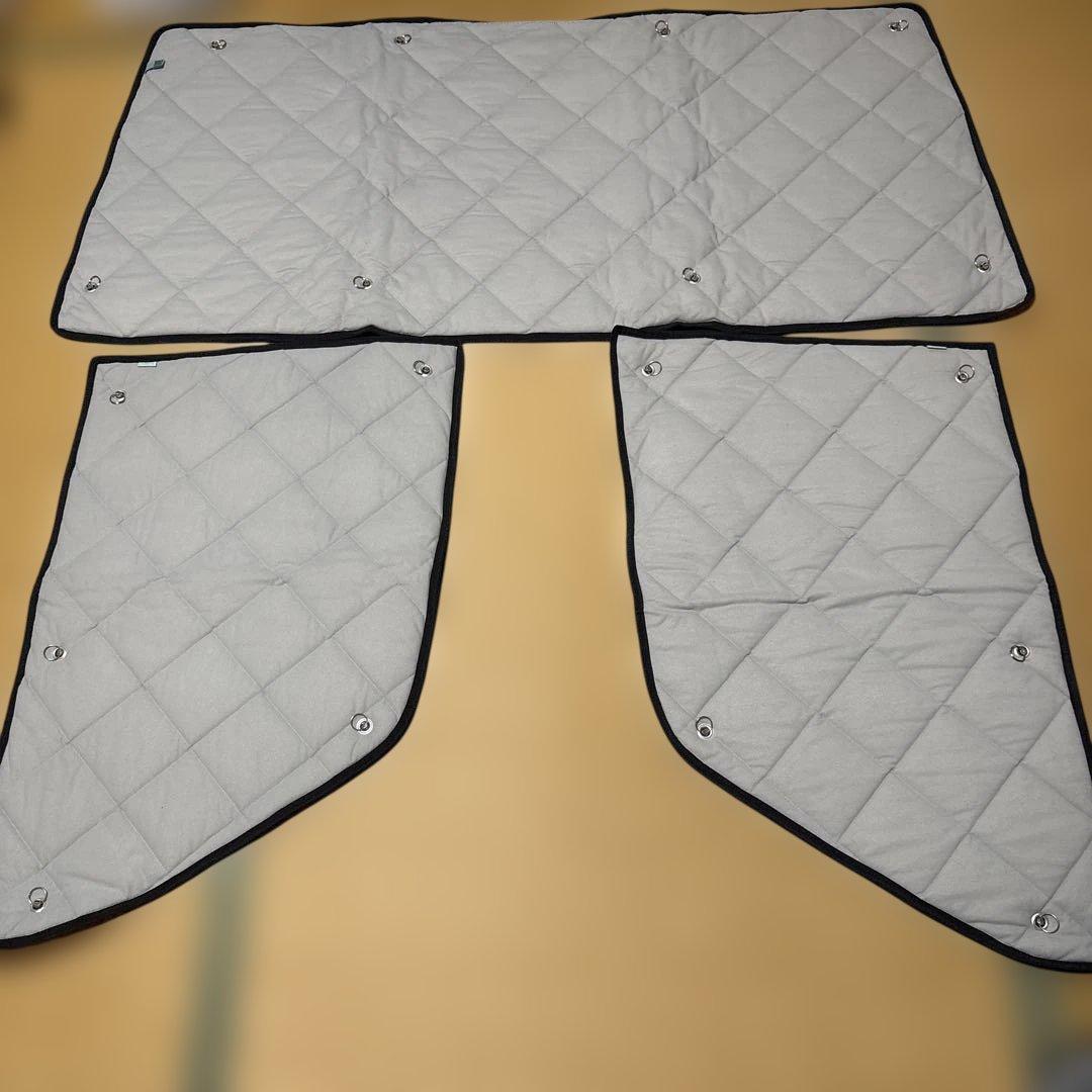 ランドクルーザー77.76 hzj77.76 アイズマルチシェード　全面セット