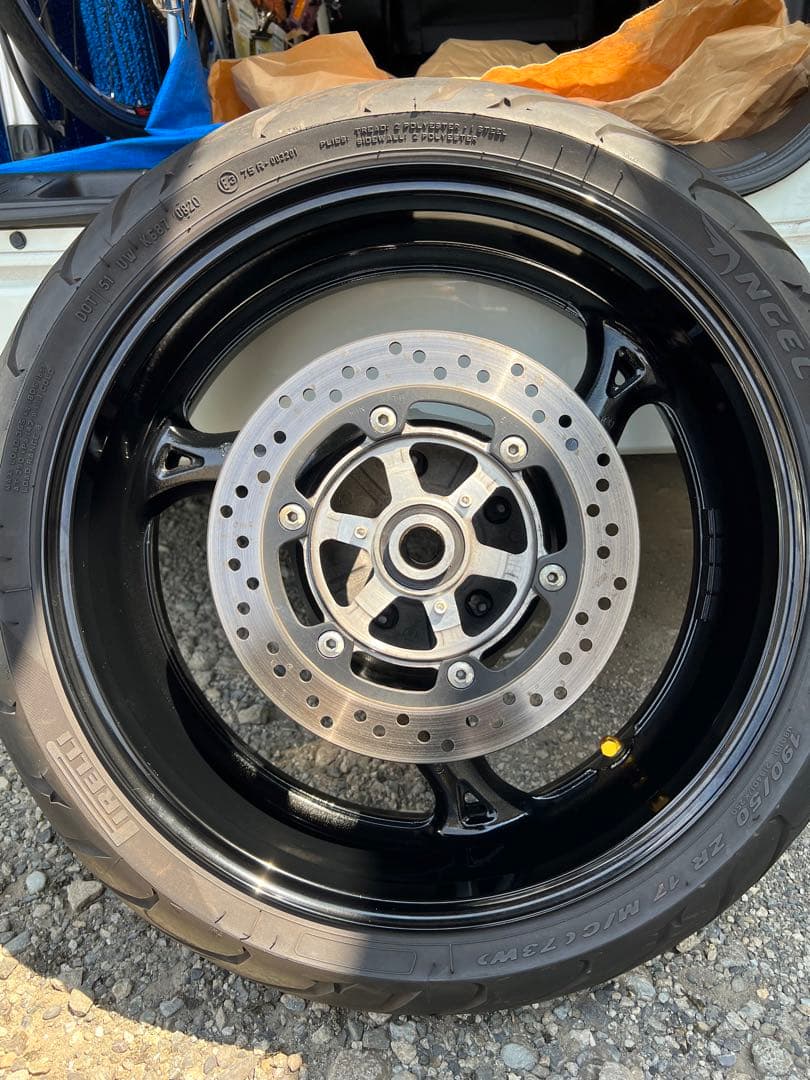 スズキ隼2型 純正ホイール