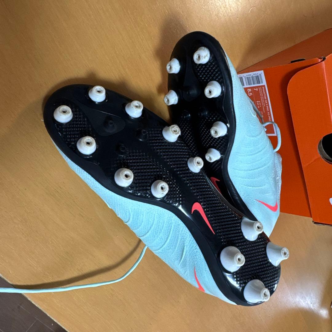 ナイキ NIKEファントムGX2プロAG-PRO FG2582-300 25㎝