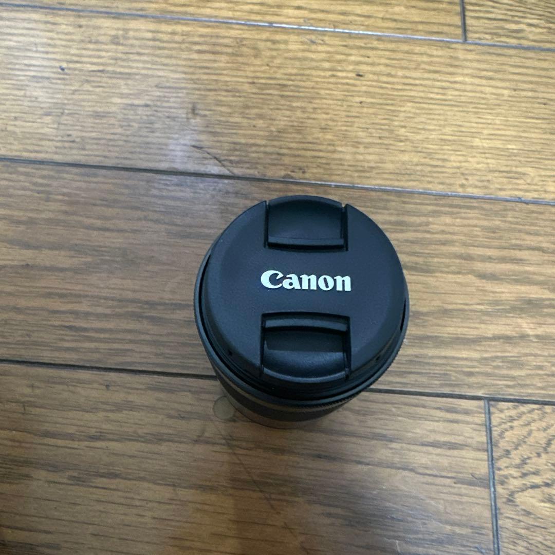 Canon EF-M 55-200mm ズームレンズ