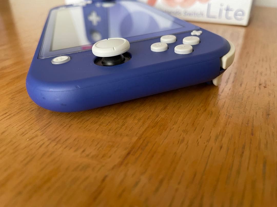 【本日18:00まで販売】Nintendo Switch Lite ブルー