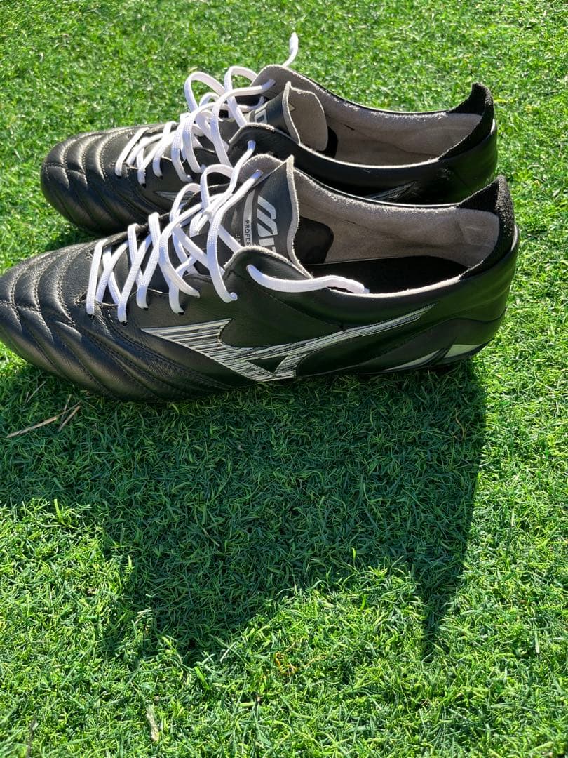 ミズノ　モレリアネオ4