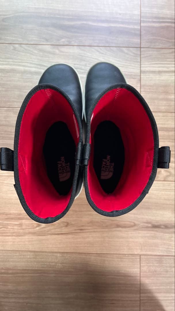 THE NORTH FACE ノースフェイス レインブーツ 防寒 27cmです。