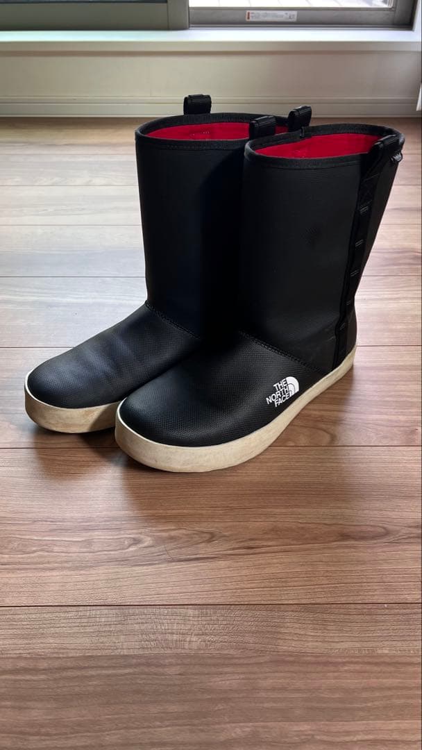 THE NORTH FACE ノースフェイス レインブーツ 防寒 27cmです。