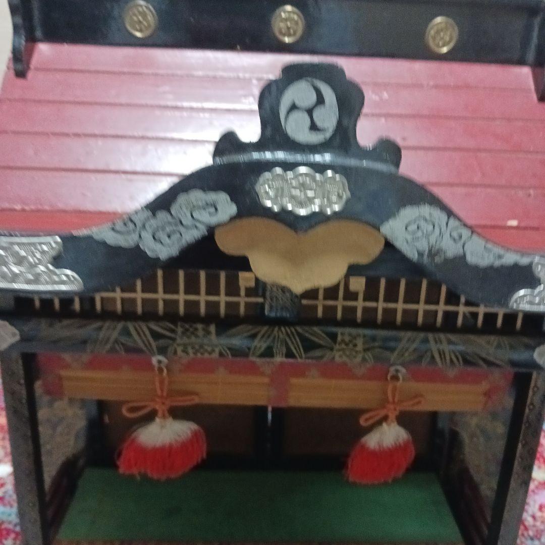 雛飾り　御殿　赤屋根