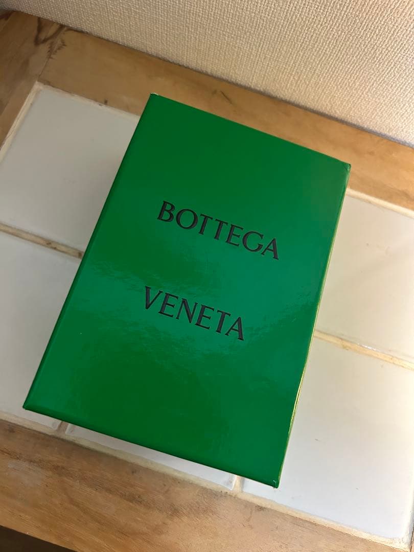 【値下げしました！】ボッテガヴェネタ　イントレチャート　マネークリップ　ベージュ